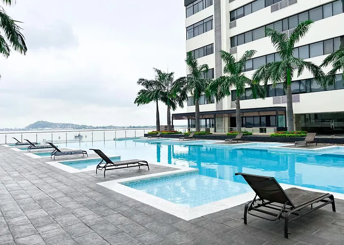 Suite En Puerto Santa Ana ,Torres Bellini